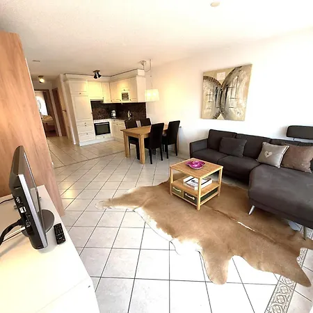 Apartment Chateau 13 *
